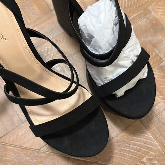 New Shoe Dazzle Kajsa High Platform Black Wedge Sandal with Ankle Ties - Picture 10 of 15